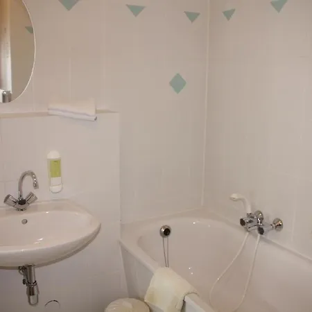 Falkenstein Otel Tambach-Dietharz